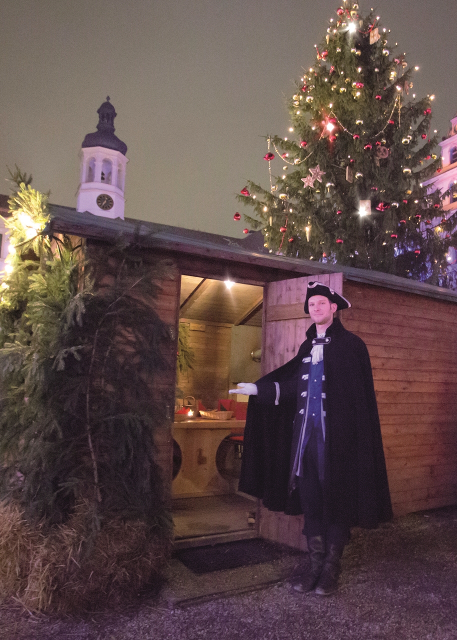 Die Weihnachtshütten inkl. Lakai und Bewirtung kann man mieten!