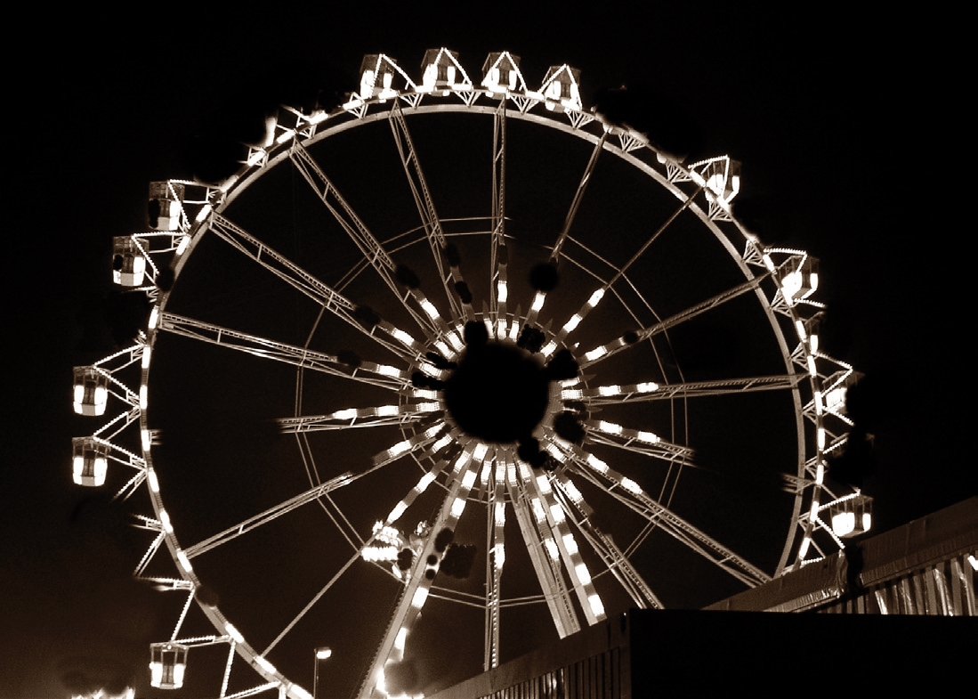 Preisfrage: Wo dreht dieses Jahr ein einsames Riesenrad seine Runden?