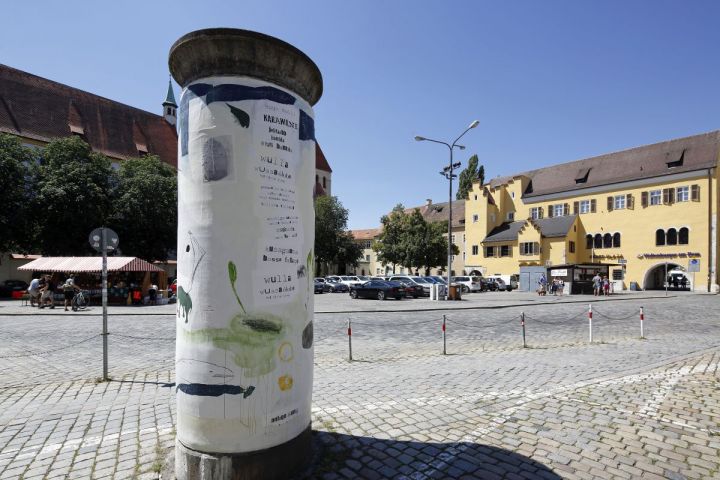 360 °. Kunst an Litfaßsäulen
