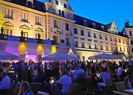 Meldungen | Ein Feuerwerk der Musik und der Emotionen – Grandiose Thurn & Taxis Schlossfestspiele 2022