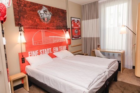 Das Zimmer der Eisbären Regensburg 