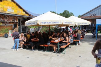 3_Trveheim_Biergarten.jpg