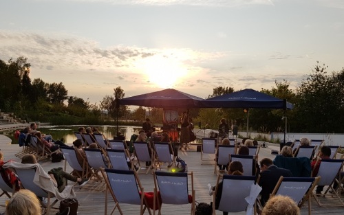 „Summer Vibes“ über den Dächern Regenstaufs