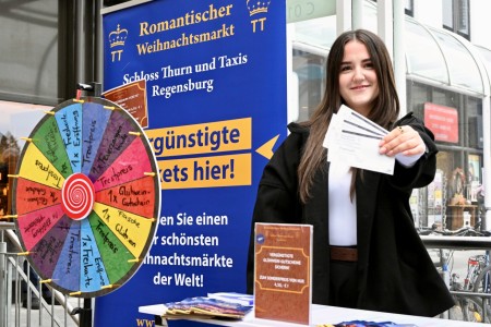 Romantischer Weihnachtsmarkt 2025 | Premium-Tickets und Glühweingutscheine zum Sonderpreis – 18.10.2025 im Donau-Einkaufszentrum