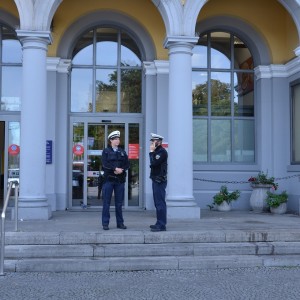 Aus bayerischen Polizeiberichten | Regensburg: Sierra-Leoner randaliert im Bundespolizeirevier