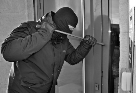 Aus bayerischen Polizeiberichten | Nürnberg: Syrischer Kellereinbrecher festgenommen